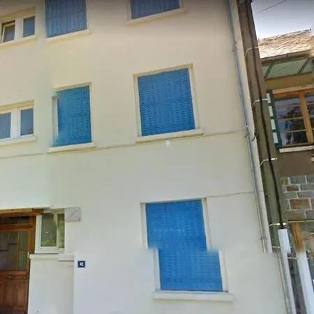Appartement D'Une Chambre A La Bourboule Avec Magnifique Vue Sur La Montagne Jardin Clos Et Wifi A 12 Km Des Pistes アパート